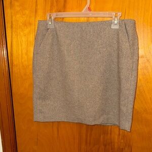 Wool Blend Mini Skirt w/ pockets - size 6